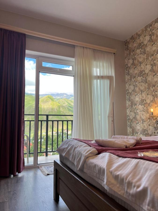 Planet Kazbegi Hotel ภายนอก รูปภาพ